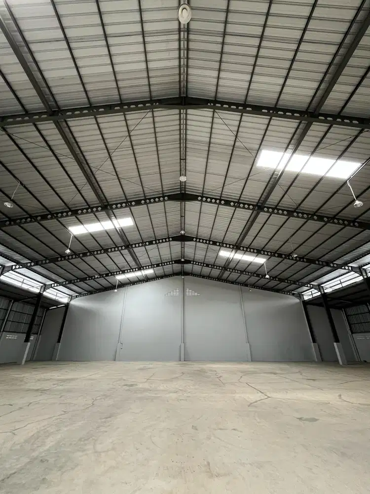 FOR RENT Gudang Dalam Kawasan Kav DPR Cipondoh Tangerang