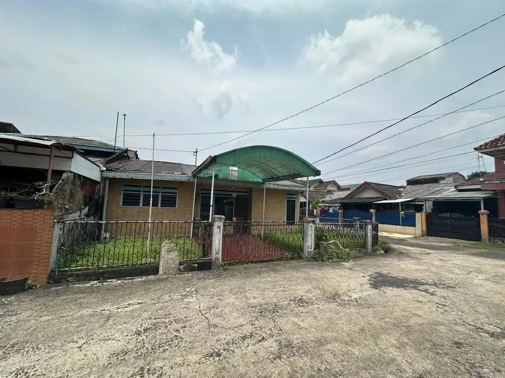 DIJUAL RUMAH BESAR HOOK KOMPLEK SUKARAMI INDAH KM 9 PALEMBANG