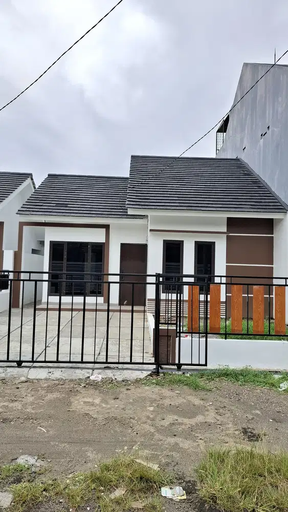 Rumah Baru Siap huni pemda Cibinong full bata merah tanah 96