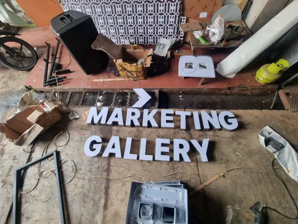 Dibutuhkan tenaga kerja tukang dan helper advertising
