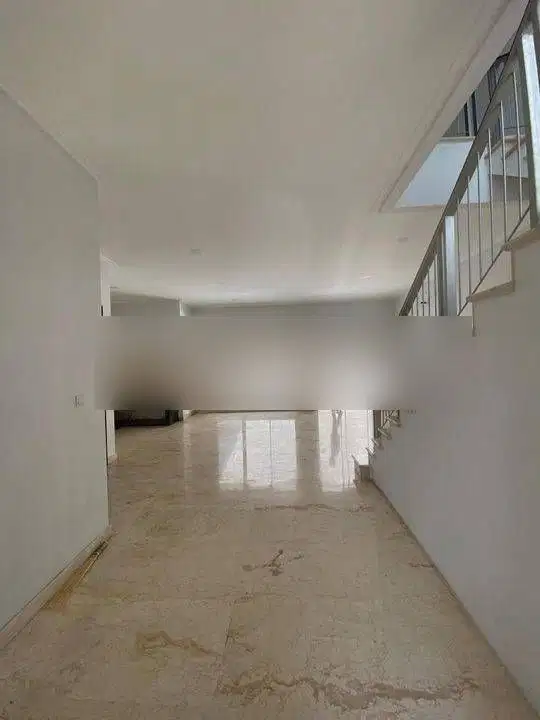 Rumah Golf Island 3 Kamar 2 Lantai Halaman Luas Baru