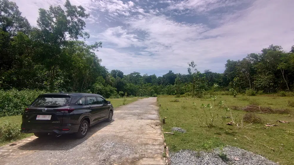 Tanah Giri Peni View; SHM Pekarangan