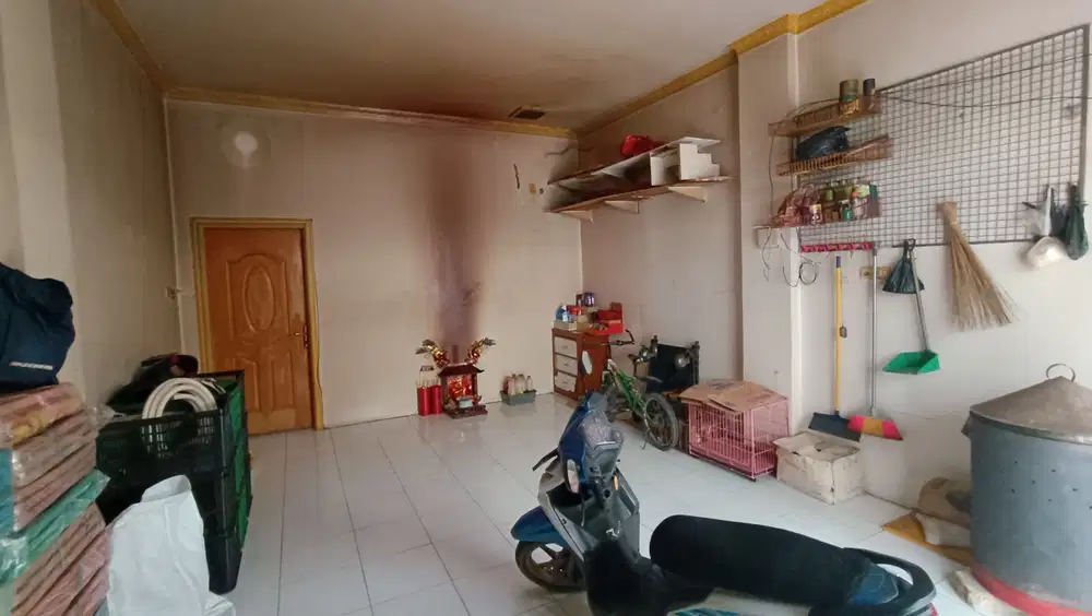 Dijual Cepat Ruko 4,5 Lt Strategis di Pluit Cocok Hunian & Usaha 4 x 16 m