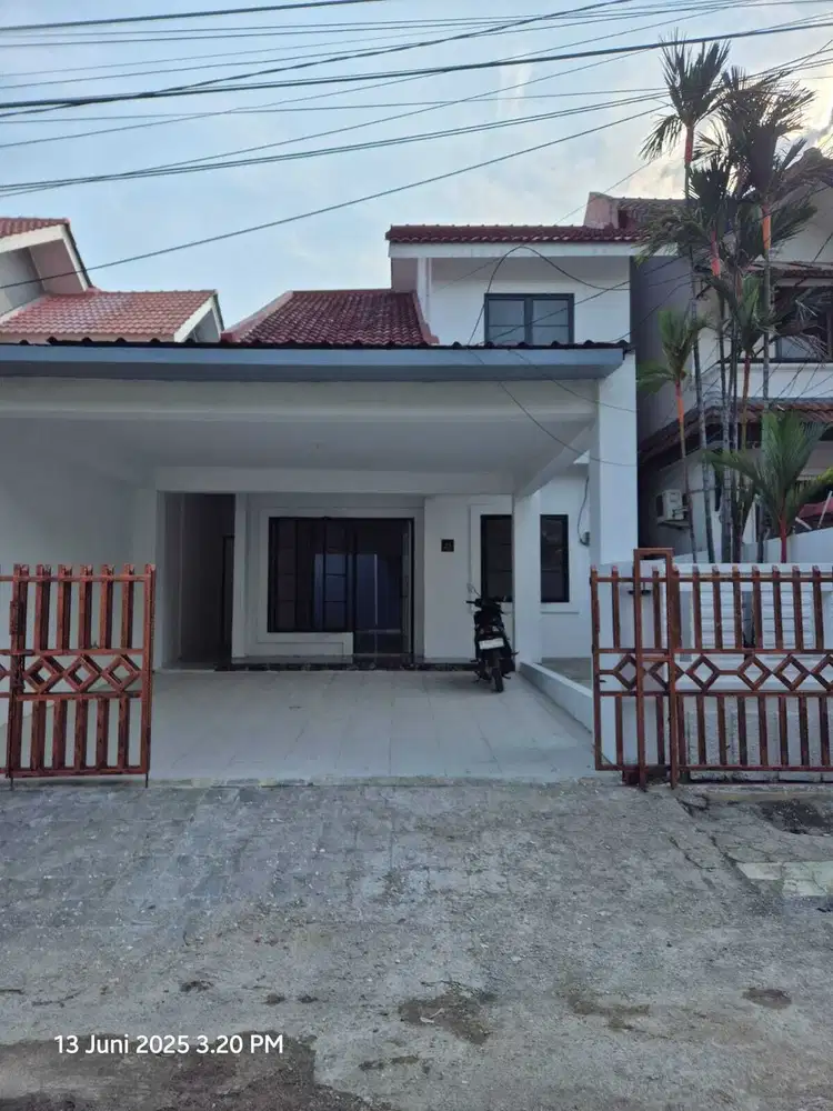 Rumah siap huni tanah luas limus pratama