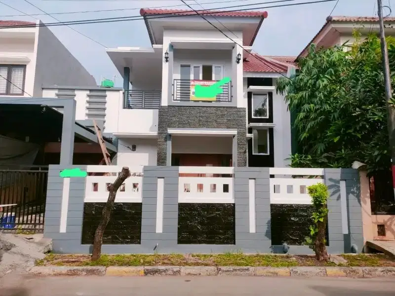 Disewakan Rumah Dua lantai di PHR Bekasi utara