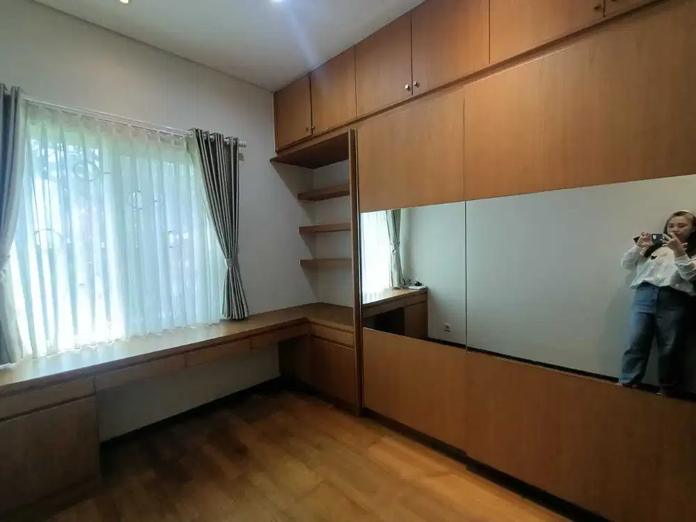 Disewakan Apartemen Di Jakarta Pusat, Apt Thamrin Residences 3BR
