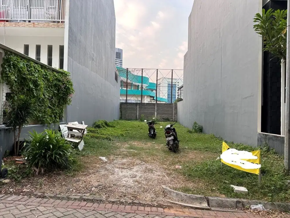 Tanah 186 m2 (8x24) di Komp Bonavista Residence Lebak Bulus