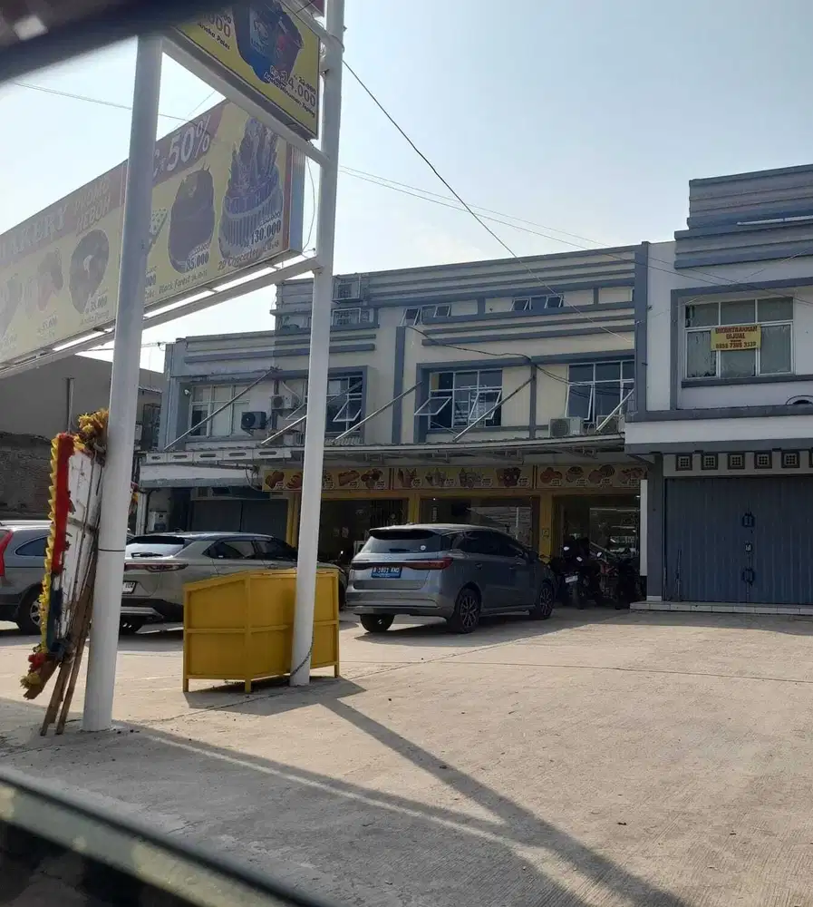 Dijual ruko 2.5 lantai cisoka Caringin Tangerang