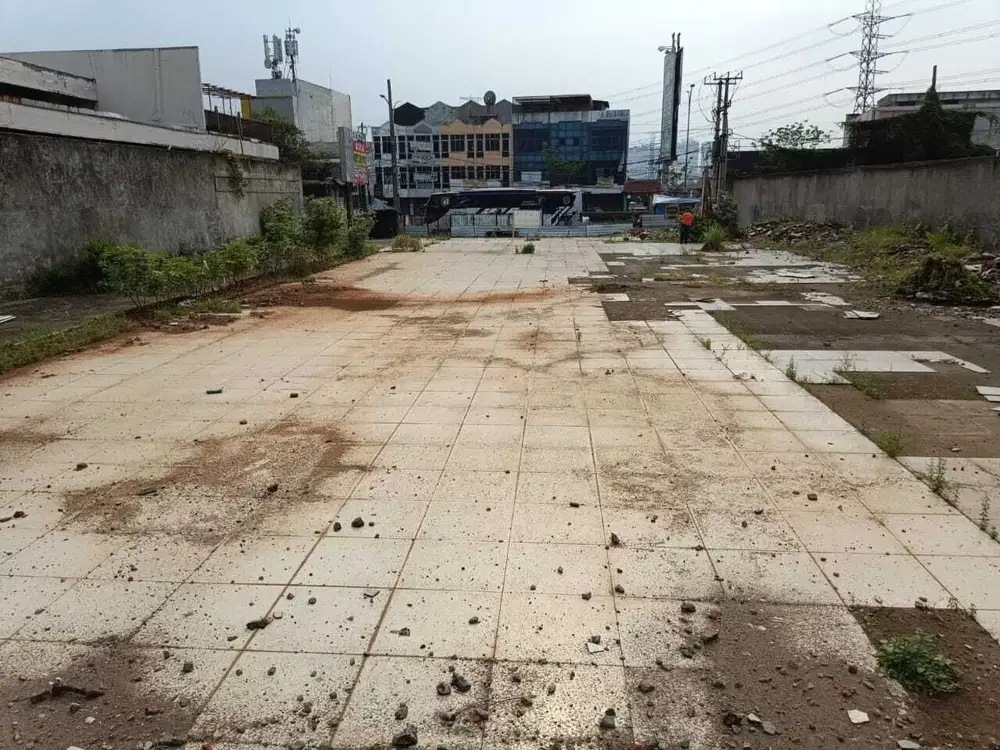 Di jual cepat tanah komersial di pinggir jalan raya  propinsi