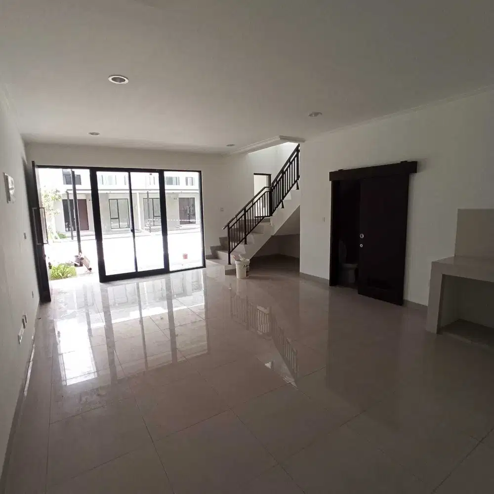 Disewakan Rumah uk 6x15m2 Milenial City PIK 2 Extension Luas Murah