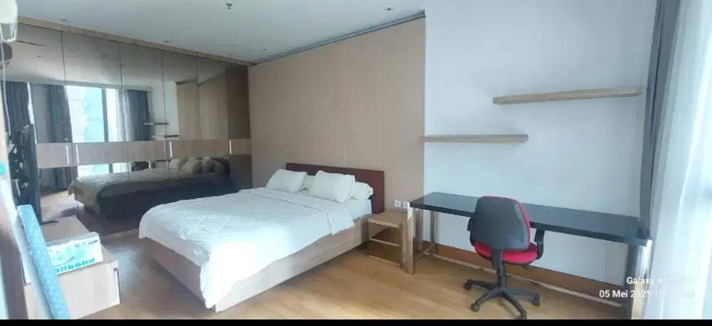 Dijual Apartemen Residence8 type 1 Bedroom luas 94 harga murah nego