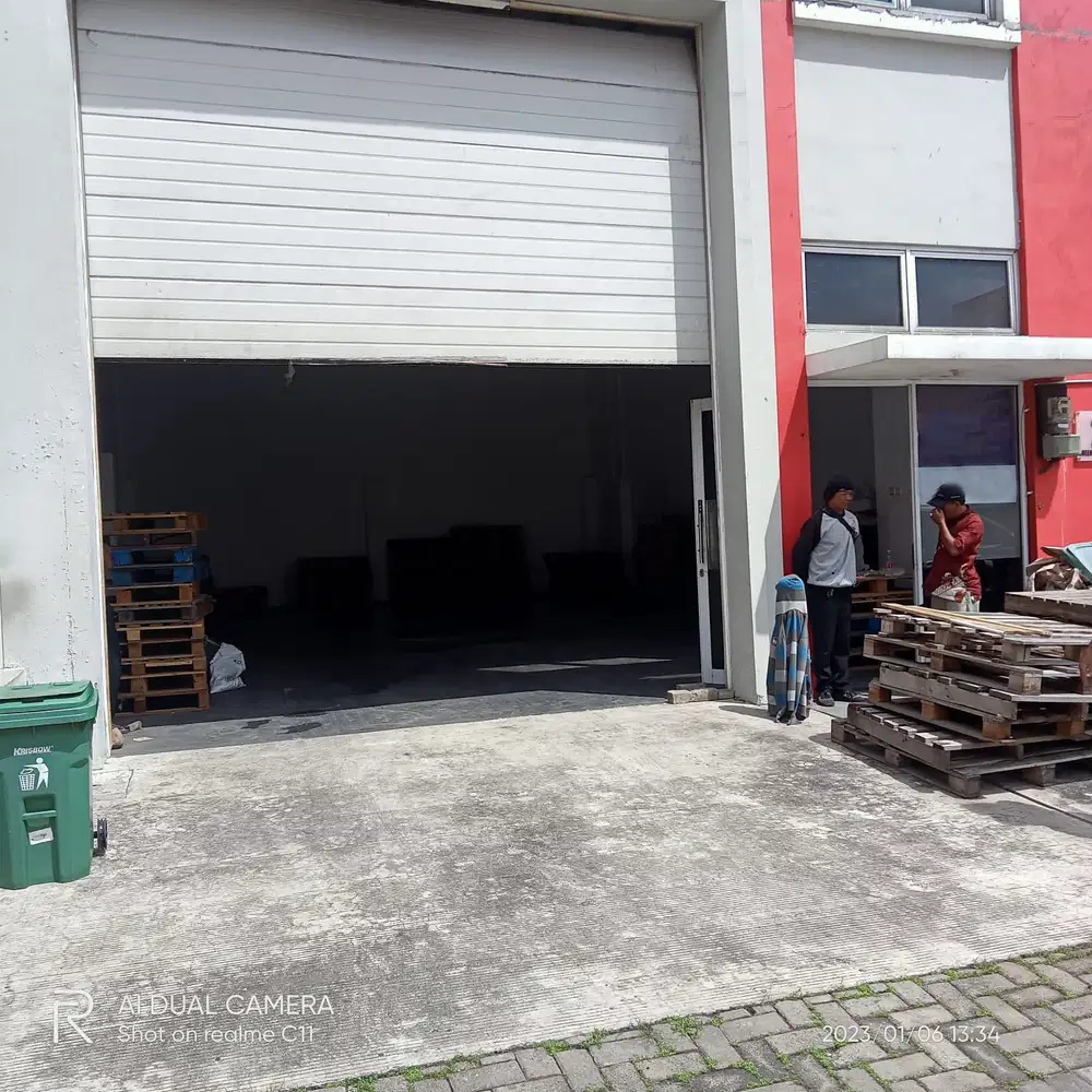Gudang Green Sedayu Bizpark Cakung Siap Pakai