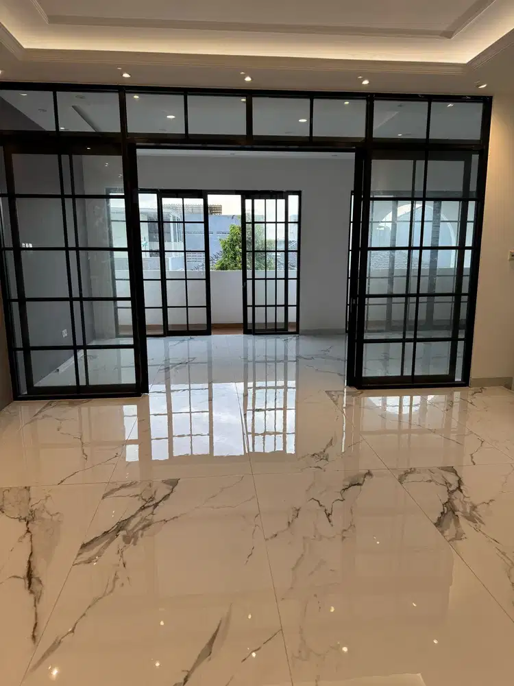 Dijual Rumah Baru Golf Lake Victoria Hills Di Jakarta Barat