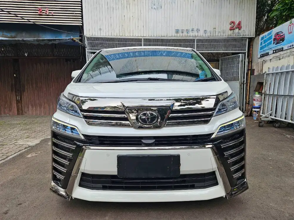 Full ori 35 rb km Toyota Vellfire 2.5 G TSS 2023 nik 2022 putih bagus