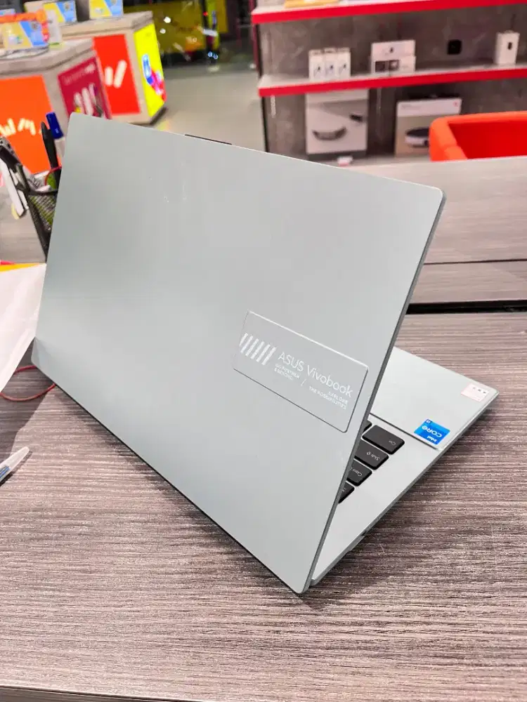 ASUS VIVOBOOK 14 PRO OLED i3 8/256GB SSD FREE TAS, WINDOWS HOME STUDEN
