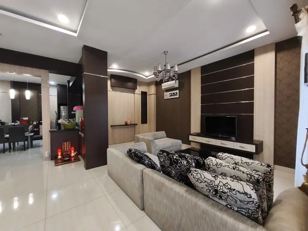 Dijual Villa Hook Siap huni Komplek Cemara Asri