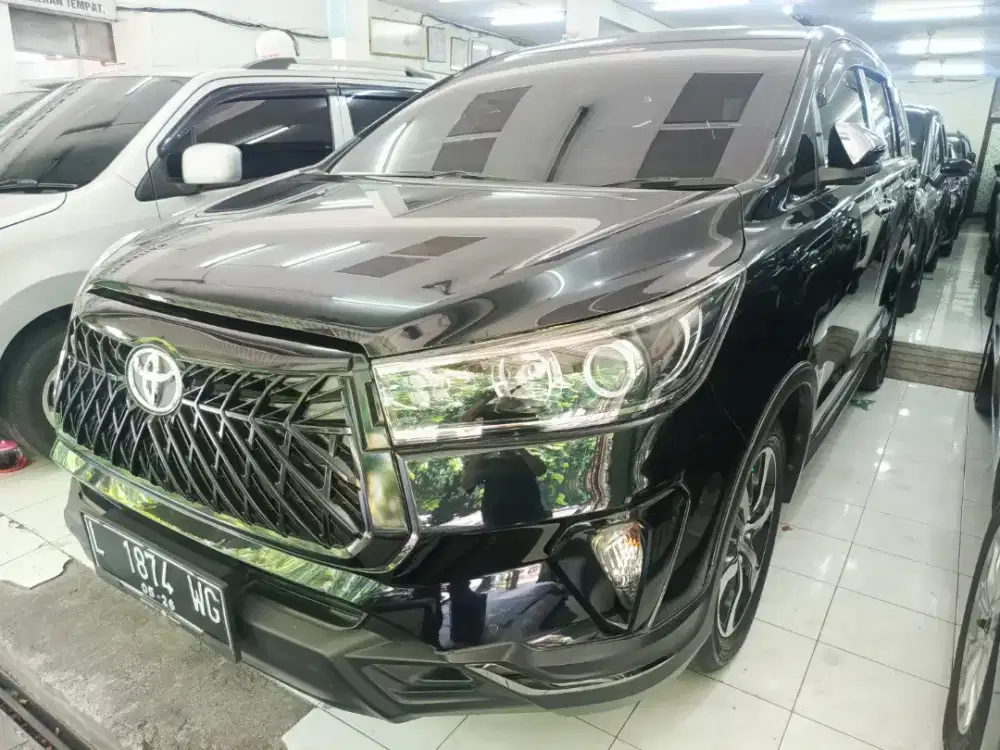Toyota Inova Reborn Venturer 2.4 solar matic Istimewa!!
