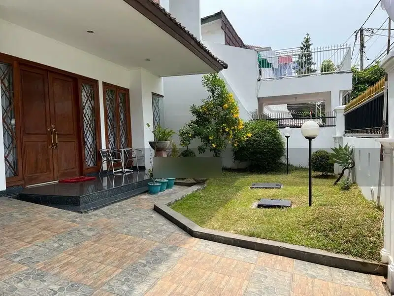 RUMAH PLUIT SELATAN 13x25 HADAP TIMUR, 2 LT, SEMI FF