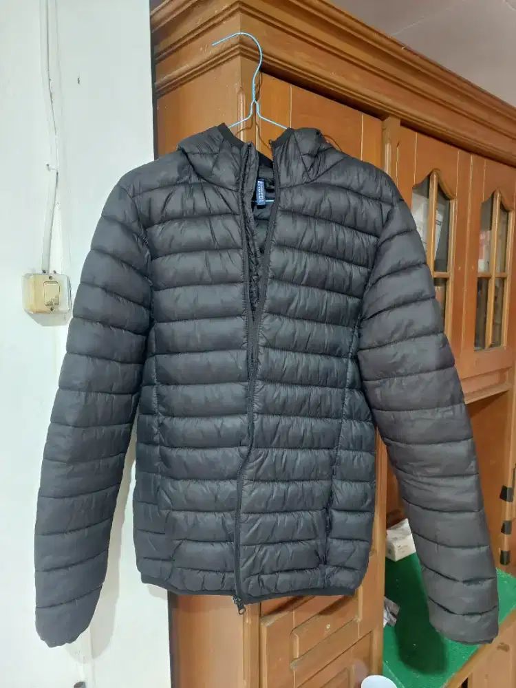 Jaket parasut pria