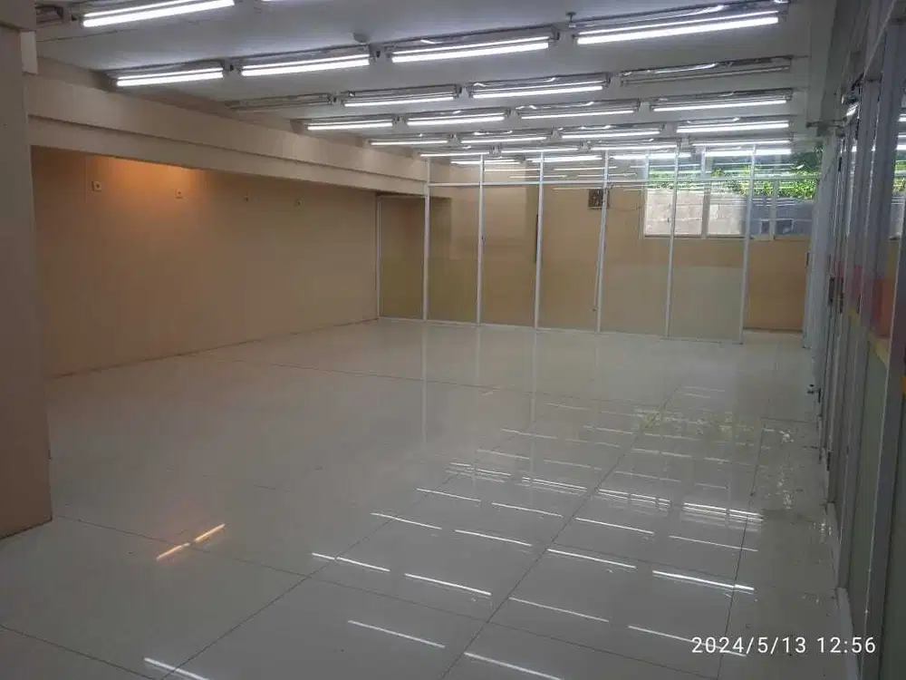 SEWA KANTOR DI JAKARTA SELATAN TB SIMATUPANG 110M PARTISI 185K NEGO
