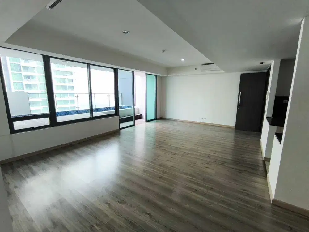 Dijual Apartemen St. Moritz New Ambassador 4BR Brand New