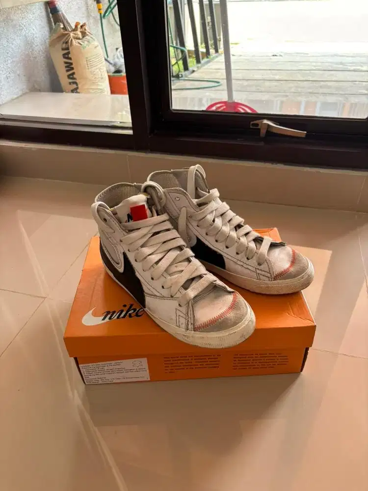 NIKE BLAZER MID 77 JUMBO