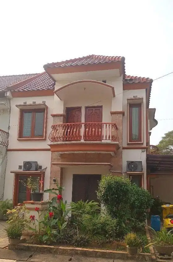 RUMAH CANTIK SIAP HUNI DI PERUM JATINEGARA BARU PENGGILINGAN CAKUNG