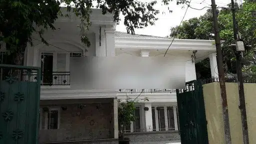 Rumah Mewah Dipedurenan Buntu  Jakarta Selatan