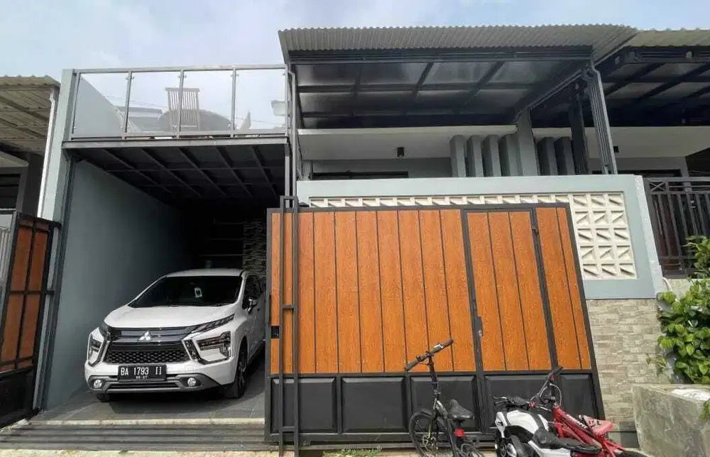 Rumah Mewah Modern Minimalis di Perumahan Purwakarta Dijual Murah
