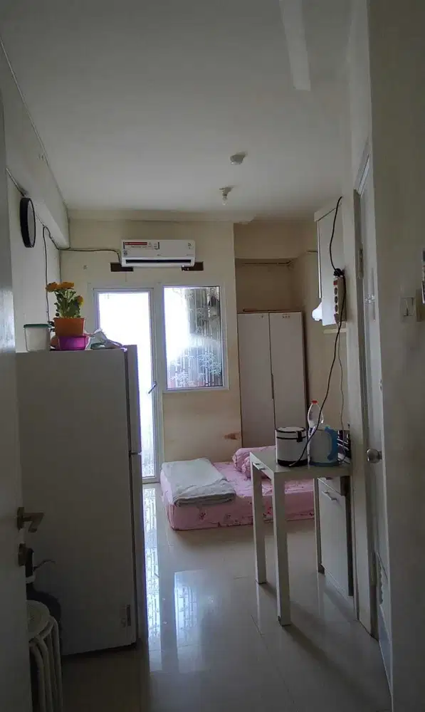 Di Sewakan Studio Apartment Bagus Murah Di green Pramuka City