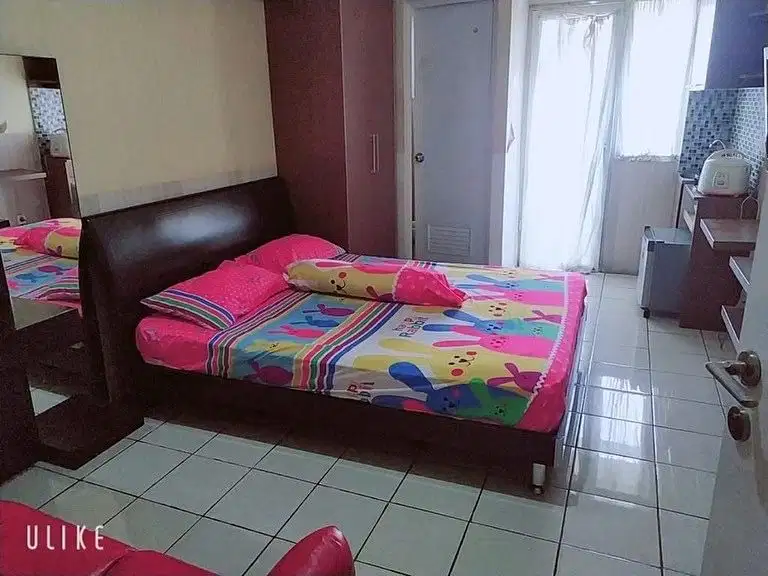 The green pramuka city studio furnish sewa harian