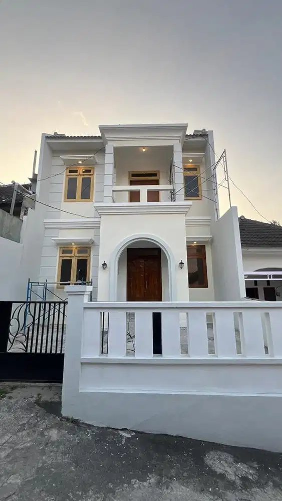 Rumah 2 Lantai sulfat, Kapiworo