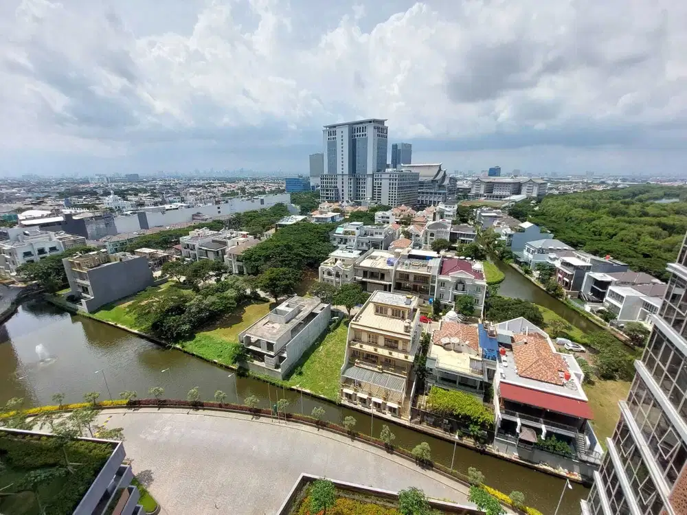 Gold Coast Pantai Indah Kapuk View City Lantai Sedang