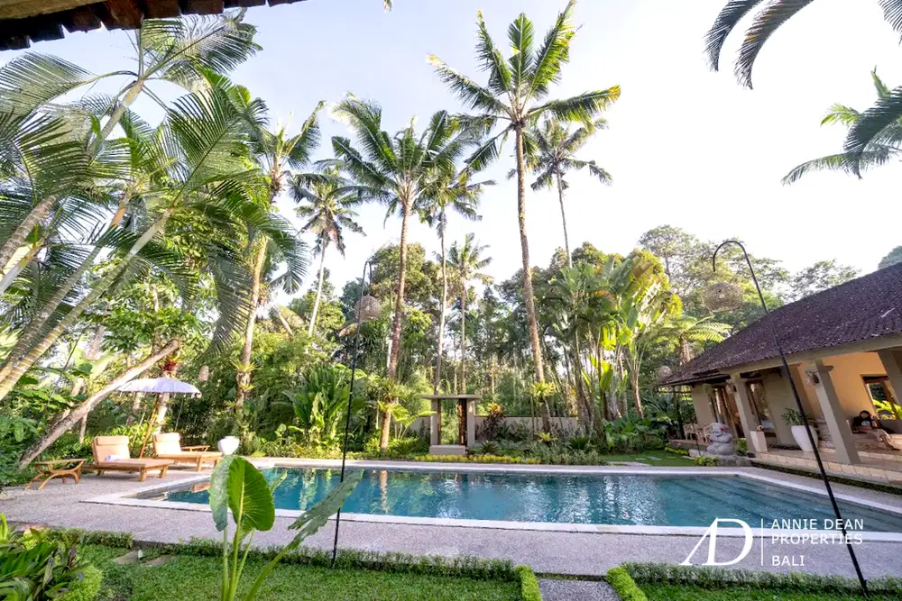 FREEHOLD | TROPICAL 7-BEDROOM ESTATE IN PAYANGAN - UBUD