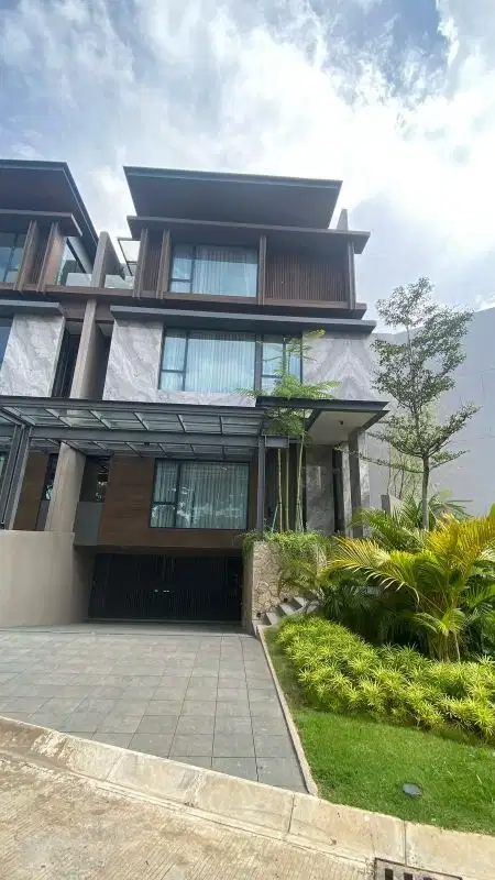 New Iconic Luxury House & Cluster Citra Lake Villa