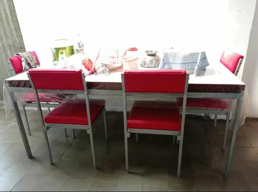 Meja Makan Good Condition