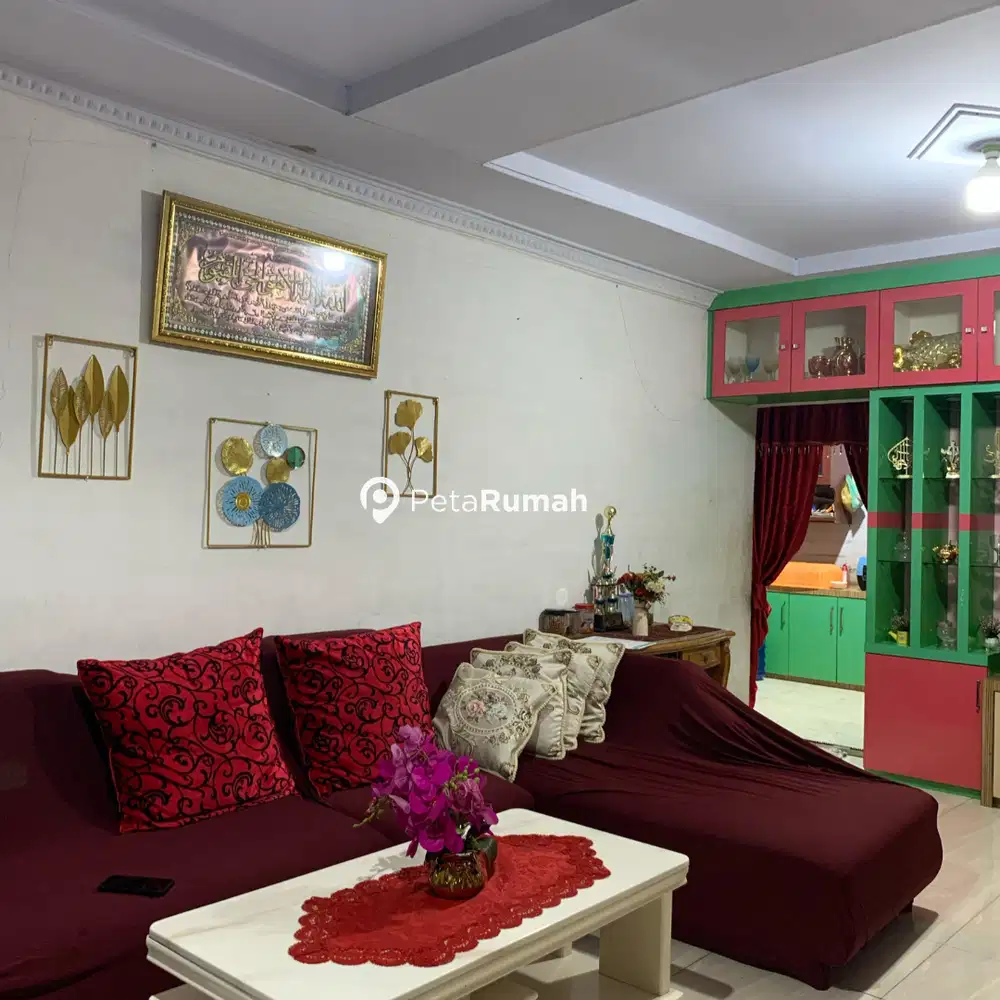 DIJUAL RUMAH DAN TEMPAT USAHA JALAN NUSA INDAH GANG FLAMBOYAN PASAR 8