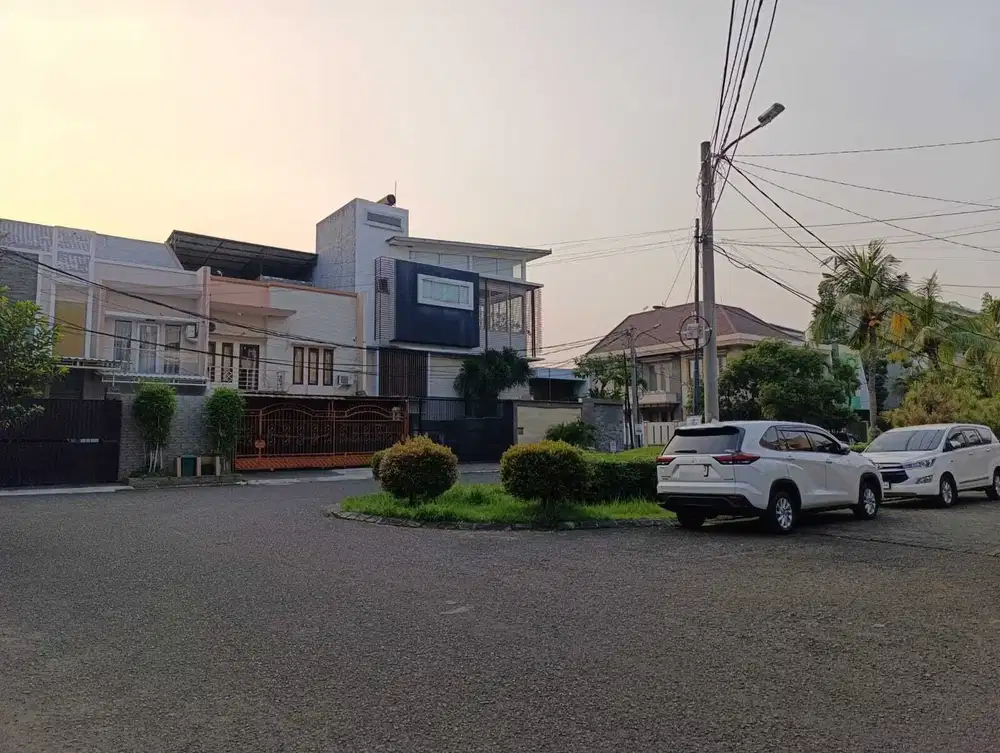 JUAL CEPAT RUMAH HOEK CITRA GARDEN 2 EXT MEWAH MEGAH