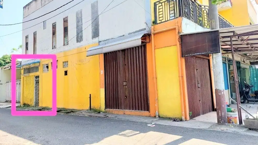 Jual Rumah 2 Lantai berikut Toko Strategis di Jagakarsa