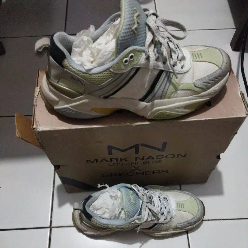Sepatu Mark Nason Los Angeles X Skechers Preloved Second