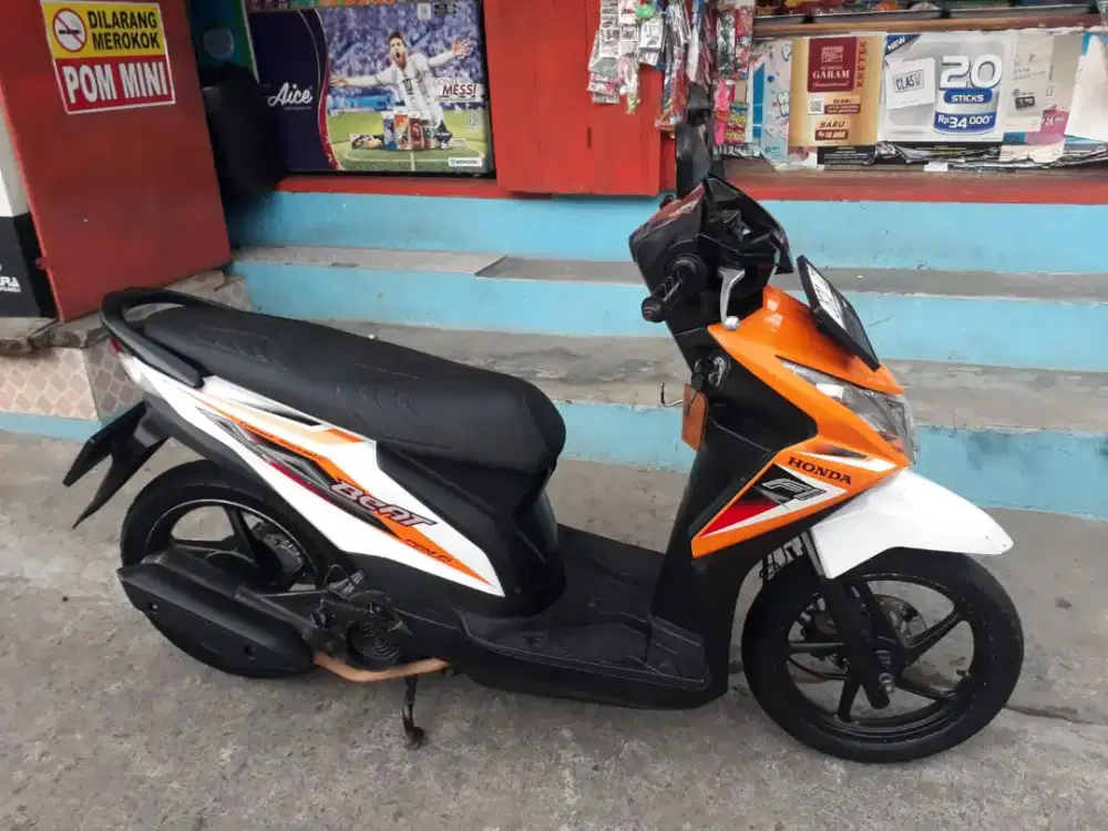 HONDA BEAT FI 2014 ISTIMEWAH WARNA ORANGE PUTIH MULUS