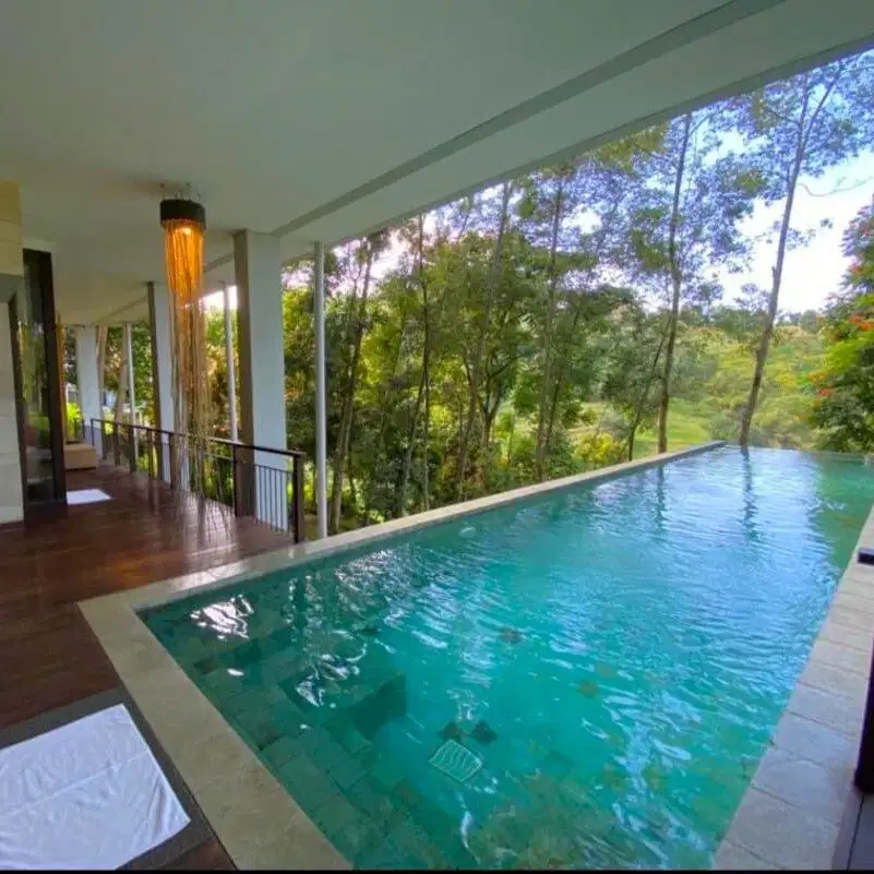 RUMAH VILLA MEWAH ADA PRIVATE POOL LUAS 3 RIBU METER DI KAWASAN DAGO