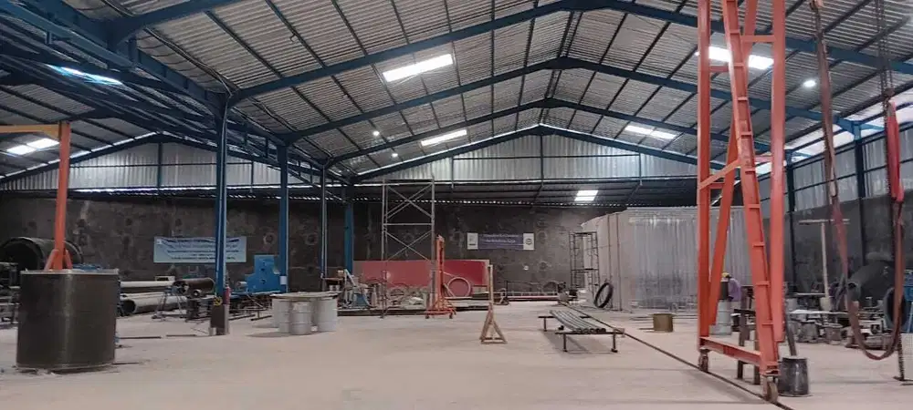 DIJUAL PABRIK DAN USAHA FIBER GLASS AKTIF, TENJO, HARGA BAGUS!