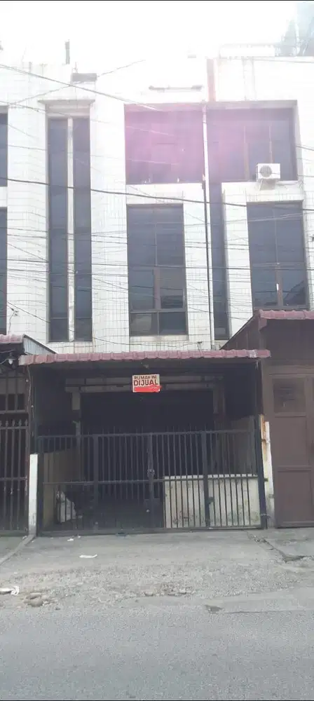 Dijual Ruko Siap Huni Jl. Sikambing, Sekip, Medan