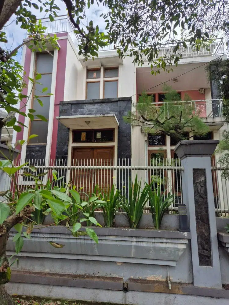 Termurah! Rumah lux batununggal di bawah apraisal bandung tengah