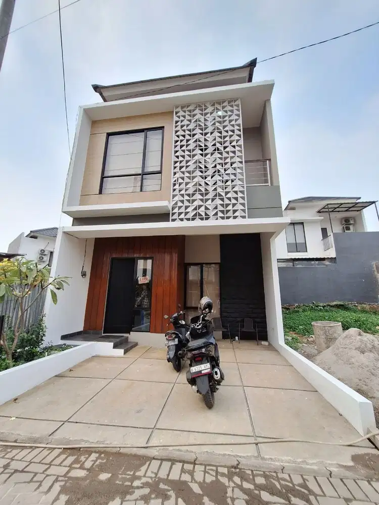Rumah 2 lantai dekat stasiun rawa buntu