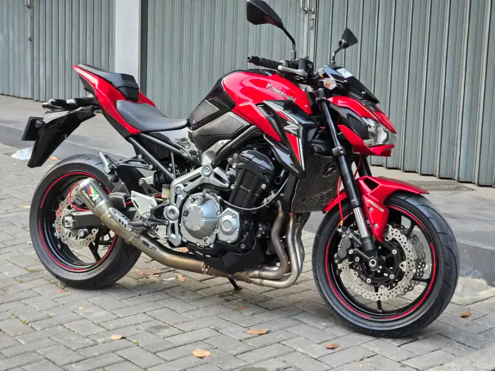 Moge Sport Naked Kawasaki Z900 th 2018 Odo 4rb Like New Siap Turing