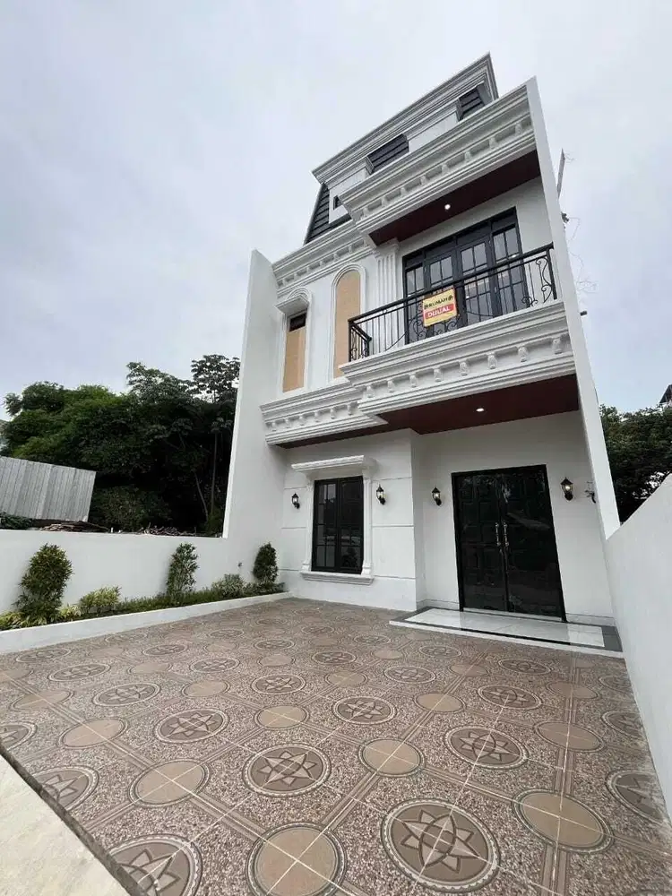 RUMAH MEWAH DALAM CLUSTER LENTENG AGUNG JAKARTA SELATAN