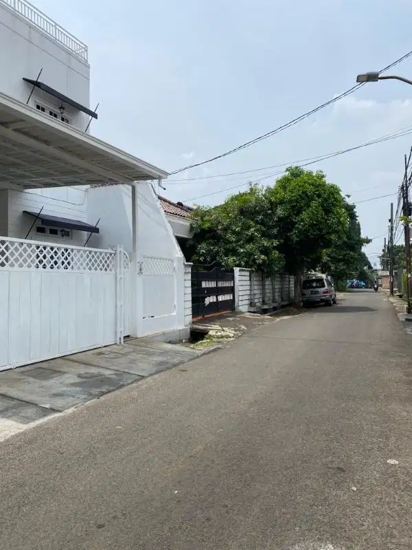 Rumah Dijual Siap Huni Dalam Cluster Di Pondok Pinang Selangkah ke PIM