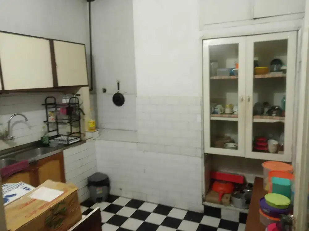 Rumah Hitung Tanah di Daerah Super Premium Brawijaya Jakarta Selatan